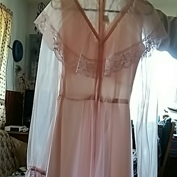 Womens vintage old time dress from early 60 s - Picture 6 of 8